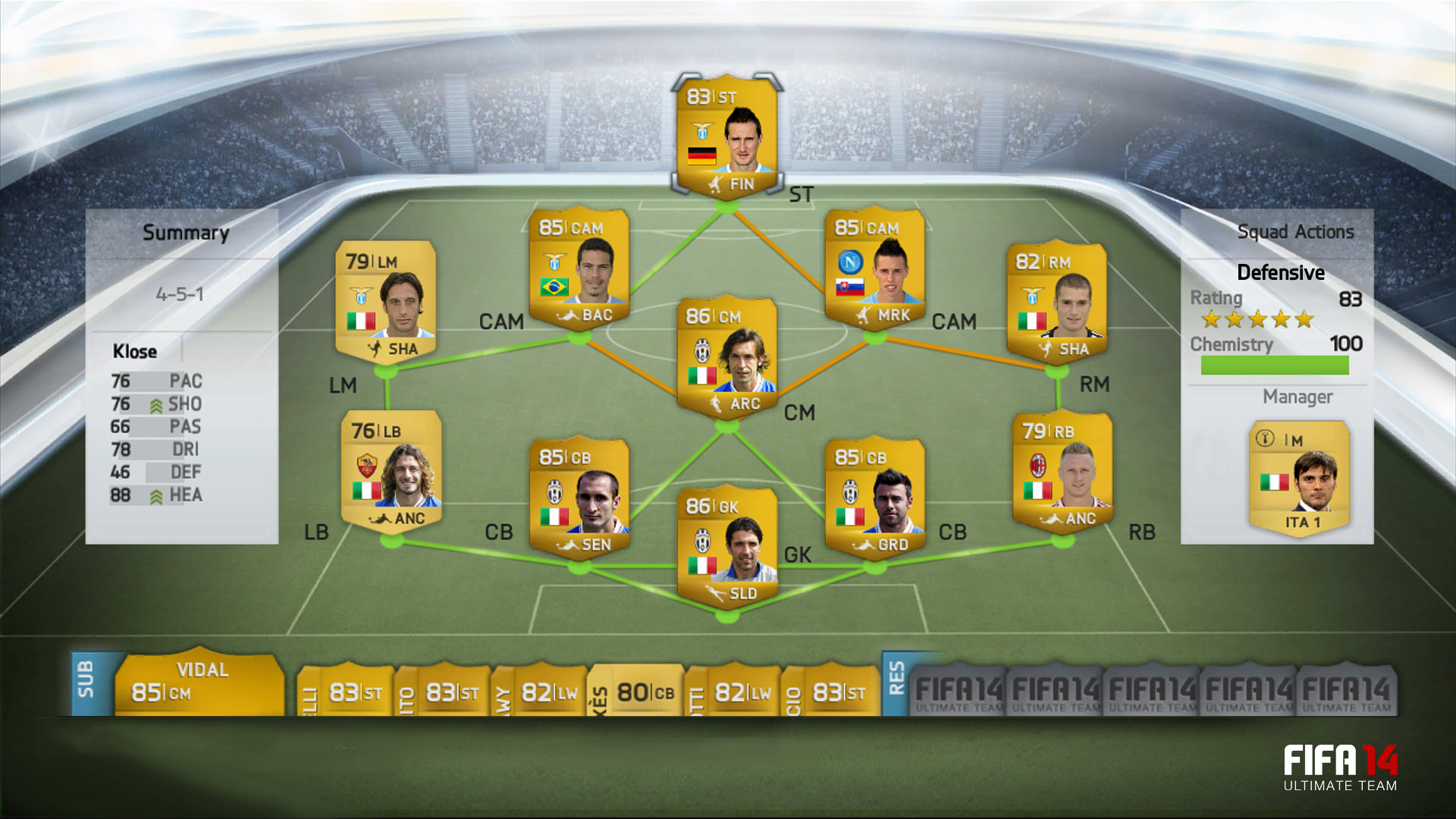 FIFA 14 Ultimate Team Screenshots