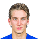 Dennis Praet