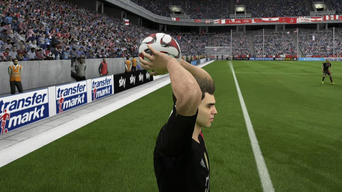 FIFA 15 Throw-in